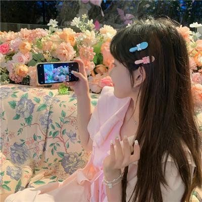 震耳欲聋海报