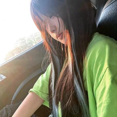 微笑的山谷海报